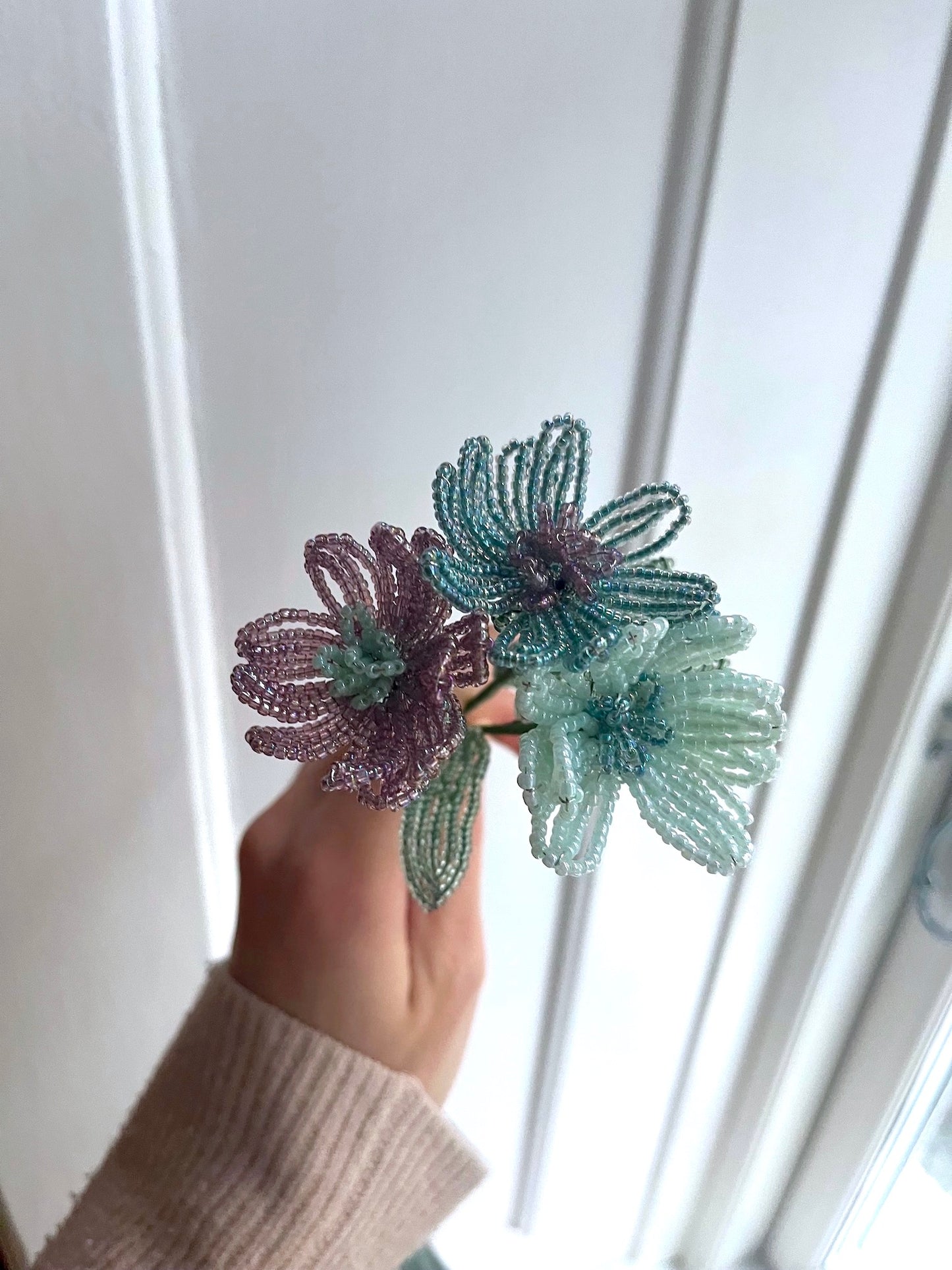 Perleblomster: Simpel buket - blå nuancer (S)