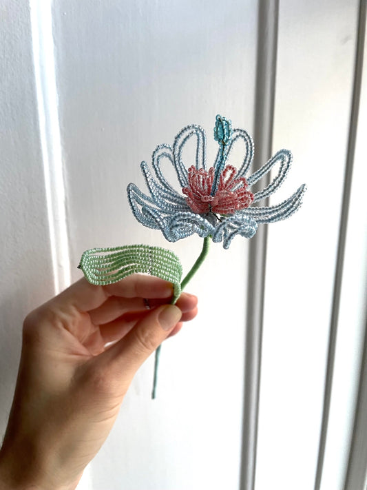 Perleblomster: Fairy flower buket - lyserød/lyseblå (S)