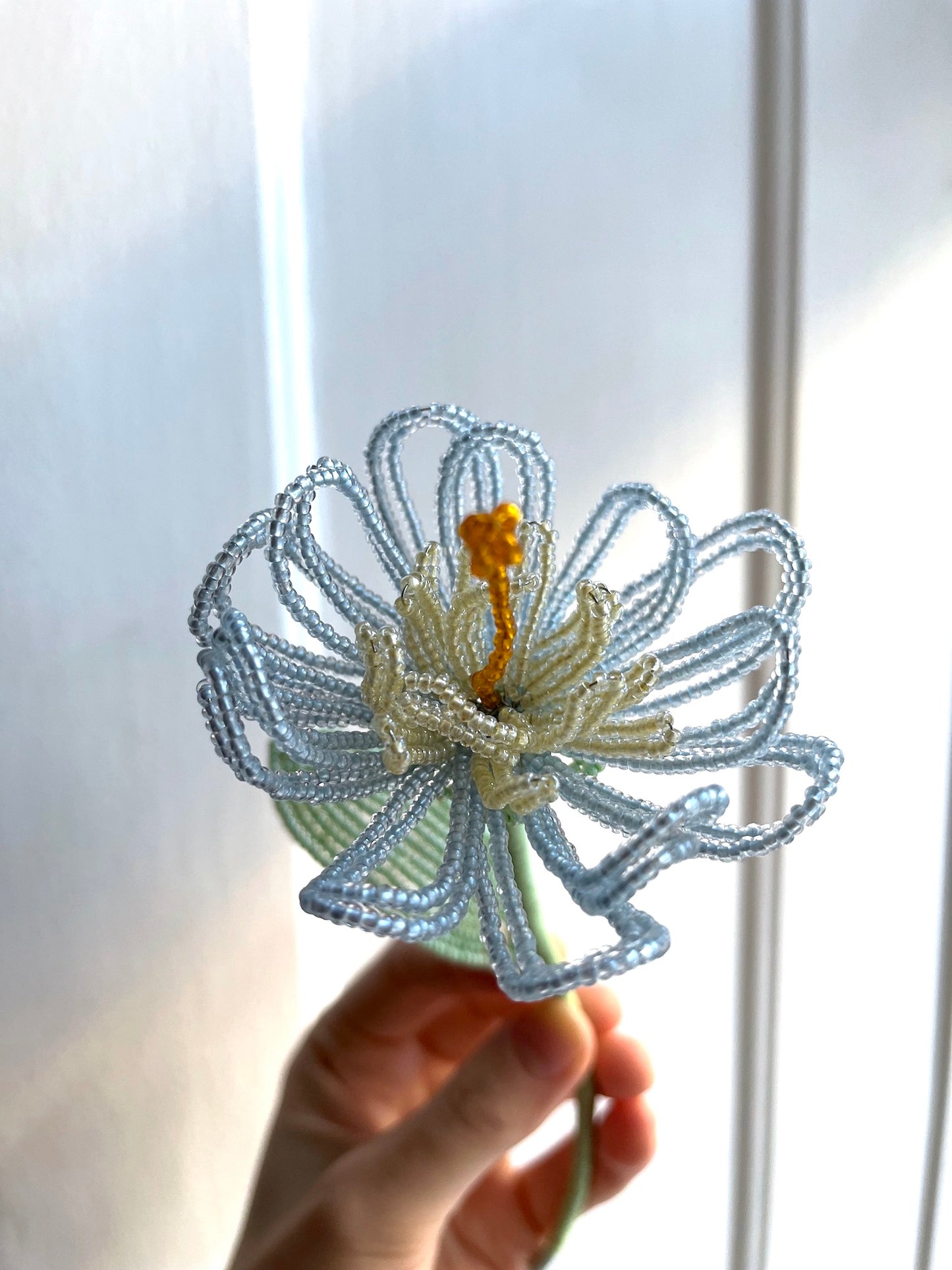 Perleblomst: Fairy Flower - Hummingbird's Nest - Lyseblå (M)