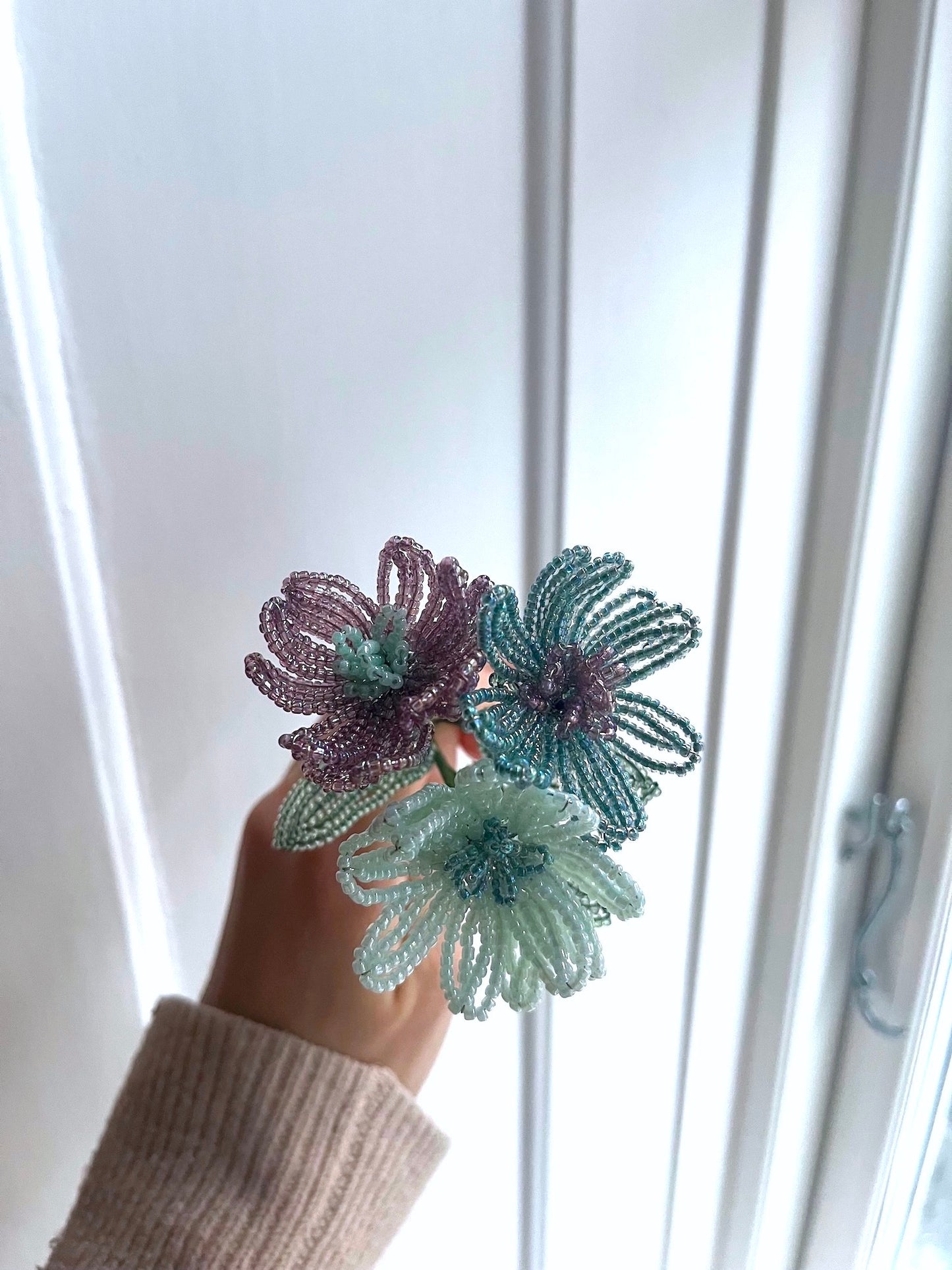 Perleblomster: Simpel buket - blå nuancer (S)