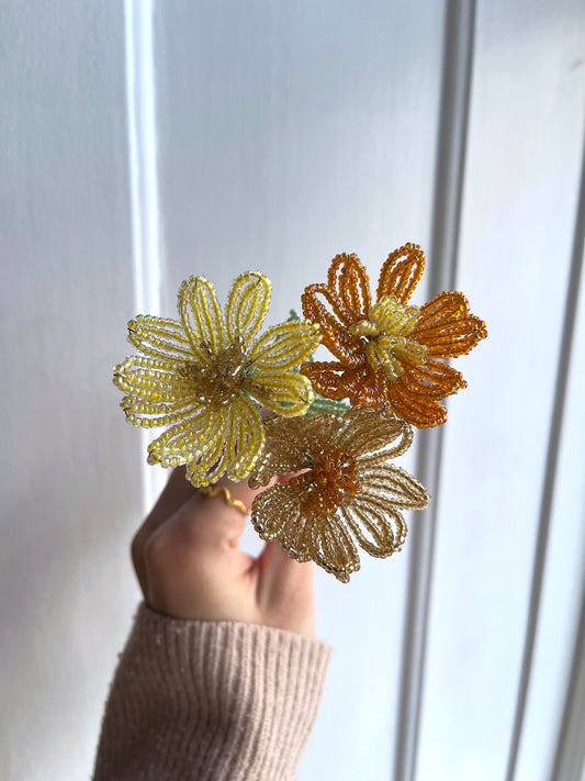 Perleblomster: Simpel buket - gule nuancer (S)